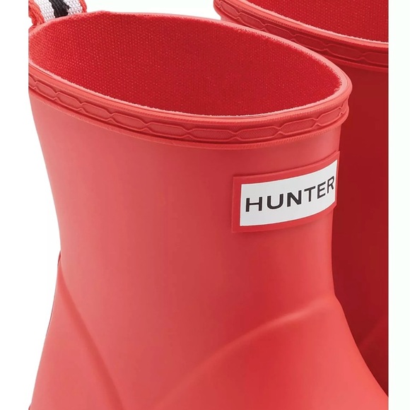 HUNTER WOMENS WATERPROOF ORIGINAL PLAY SHORT BOOTS BLACK SIZE NEW WITH BOX - Picture 3 of 5